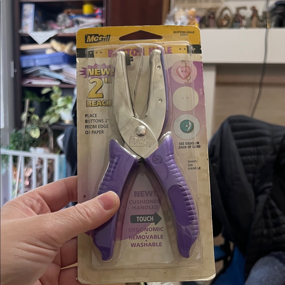McGill Purple Handheld Hole Punch